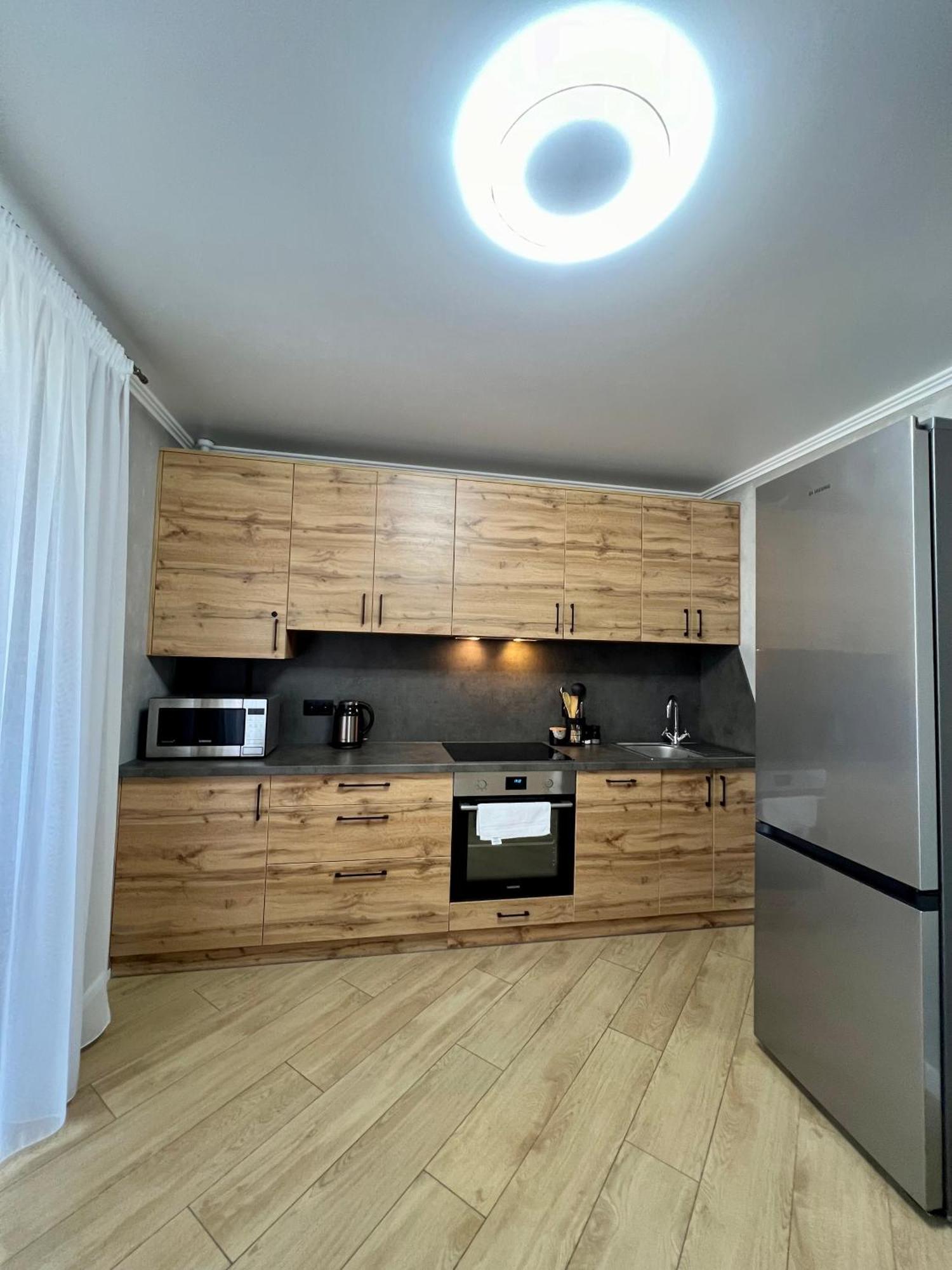 Затишна Квартира Біля Парку Центр Міста Ternopil Luaran gambar